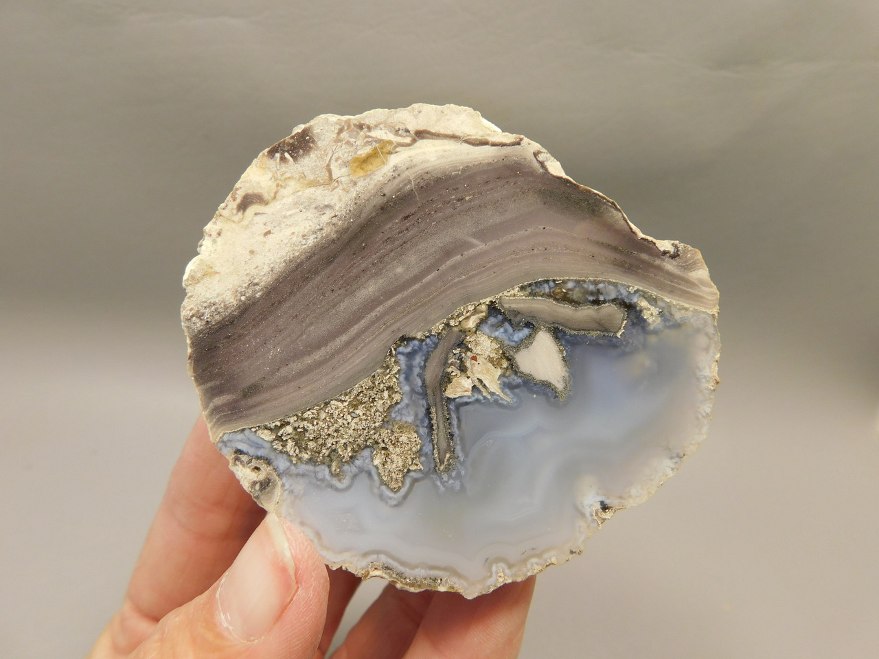 Dugway Thunderegg Polished Rock Geode Blue Agate #O22