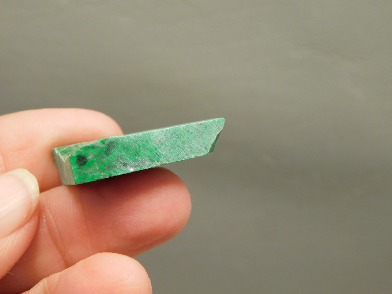 Maw Sit Sit Unpolished Stone Slab Green Jade Small Rock #O13