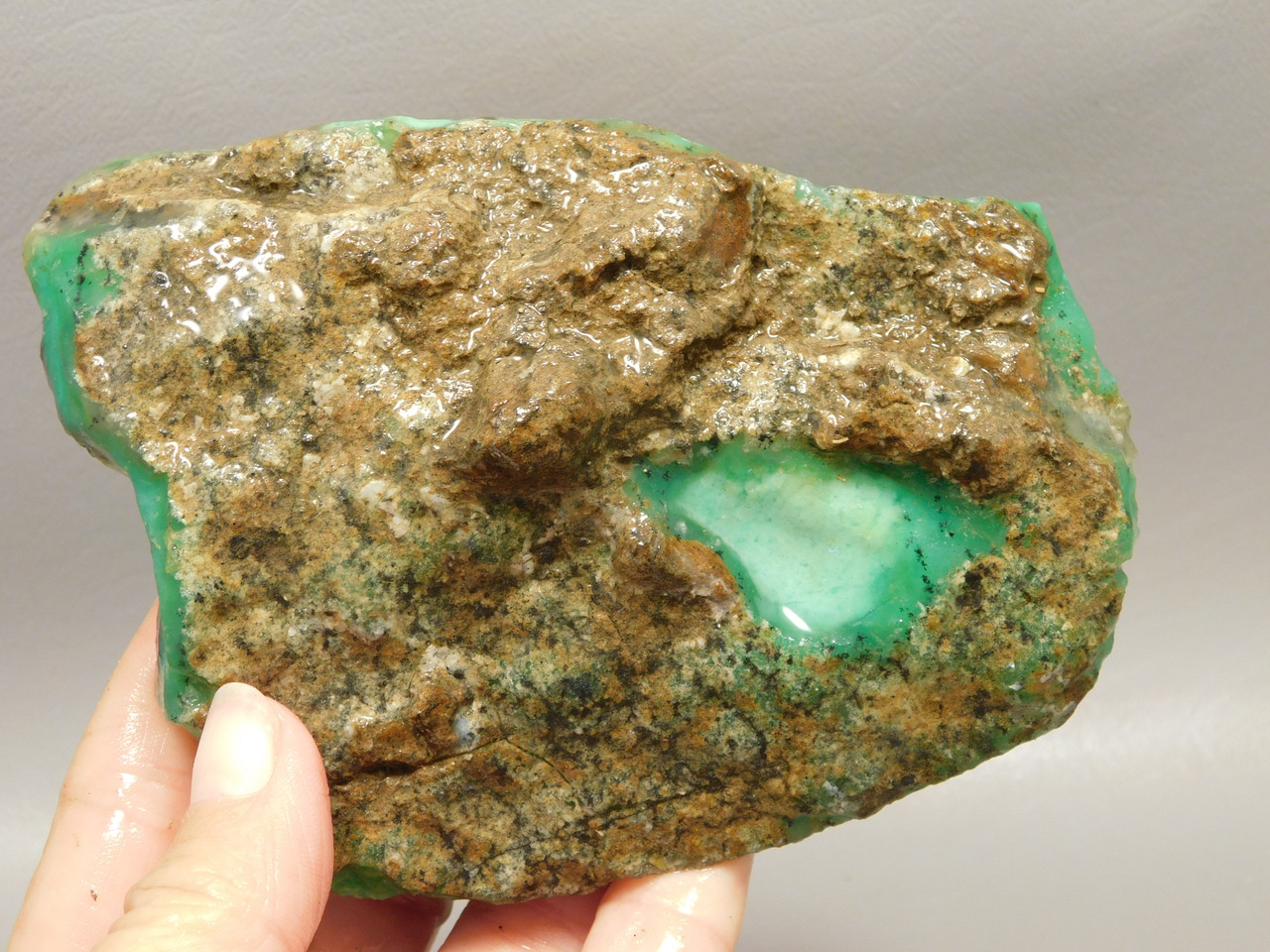 Chrysoprase or Chrysophrase Green Lapidary Rough Rock #O1