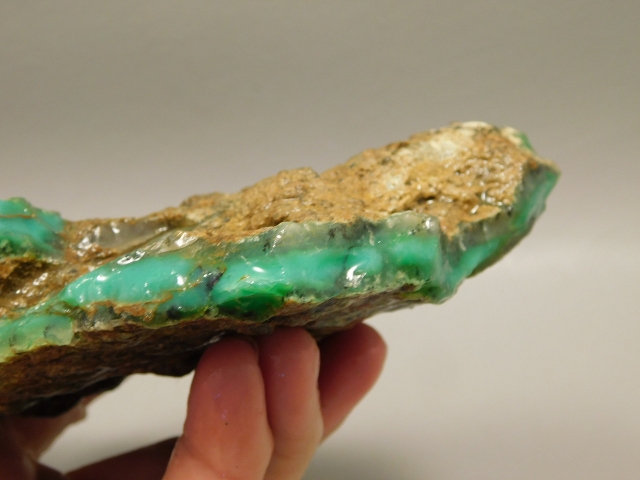 Chrysoprase or Chrysophrase Green Lapidary Rough Rock #O1
