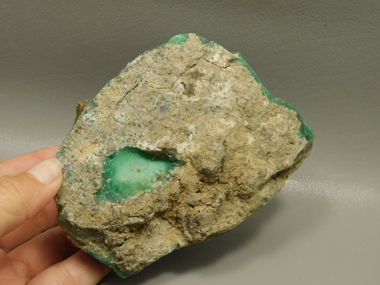 Chrysoprase or Chrysophrase Green Lapidary Rough Rock #O1