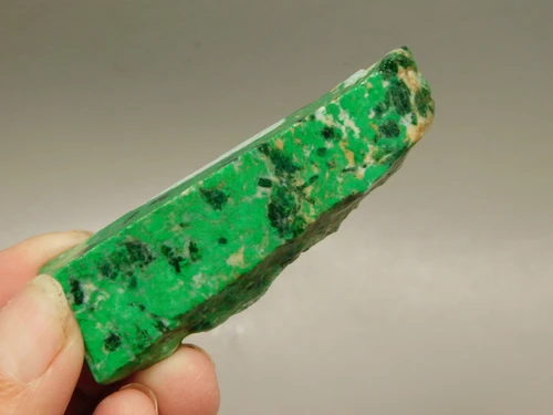 Maw Sit Sit Unpolished Stone Green Jade Small Rock #O11