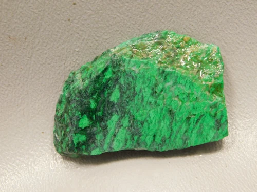 Maw Sit Sit Unpolished Stone Green Jade Small Rock #O14