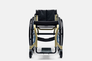 Front view of the Top End Athlite wheelchair, available in youth sizes. The chair features a sleek, narrow frame designed for agility in gym settings, with large angled wheels and a minimalist, sporty build ideal for athletic performance and post-workout recovery.