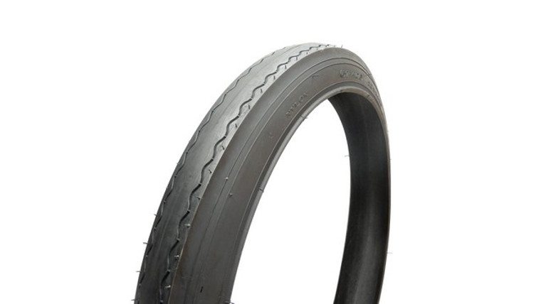 20x2.125" Sunlite Black Slick Tire (406)