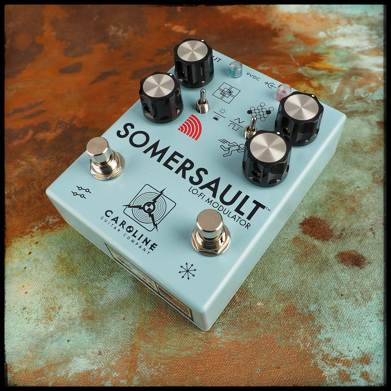 Caroline Guitar Company Somersault Lo-Fi Modulator Pedal