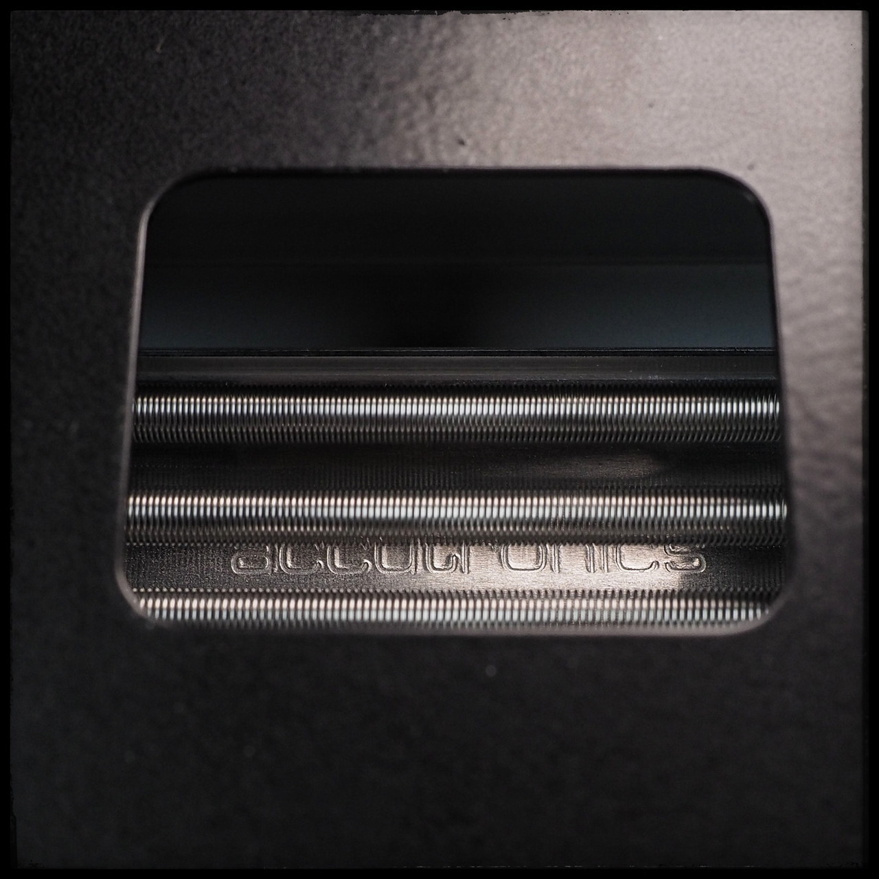 SURFYBEAR REVERB Compact スプリングリバーブ 黒 美品 Surfy Industries Surfybear Compact BK – United States