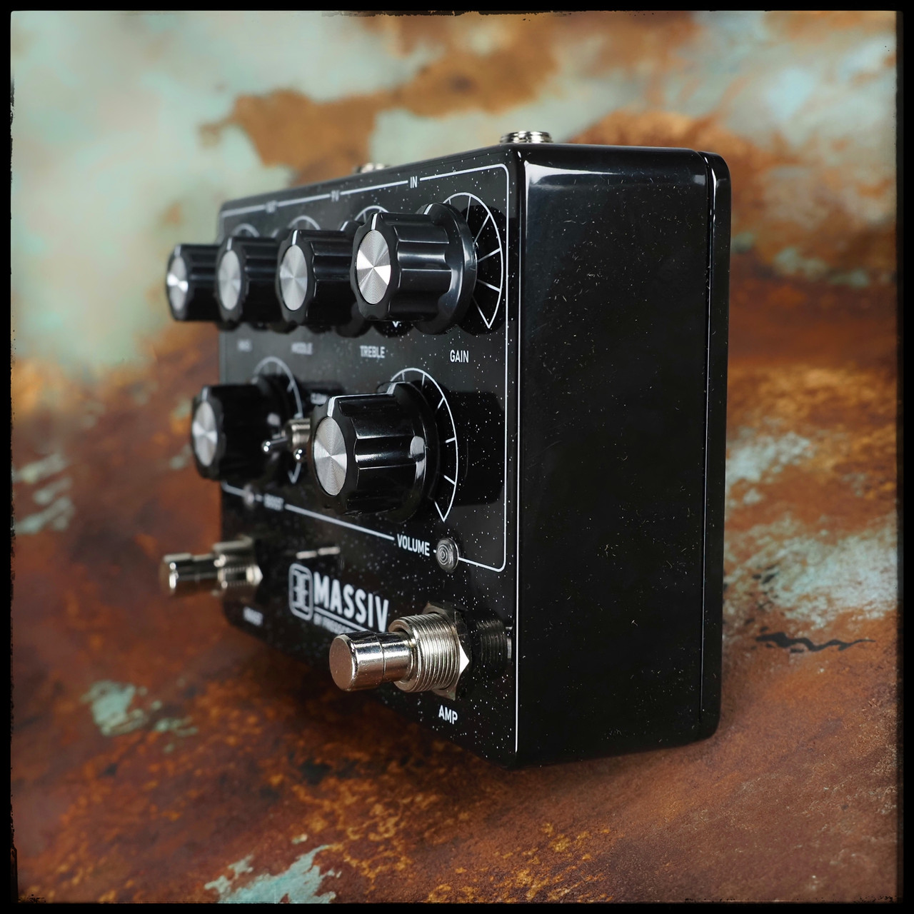 Freqscene Massiv - El Diablo Amps & Guitars
