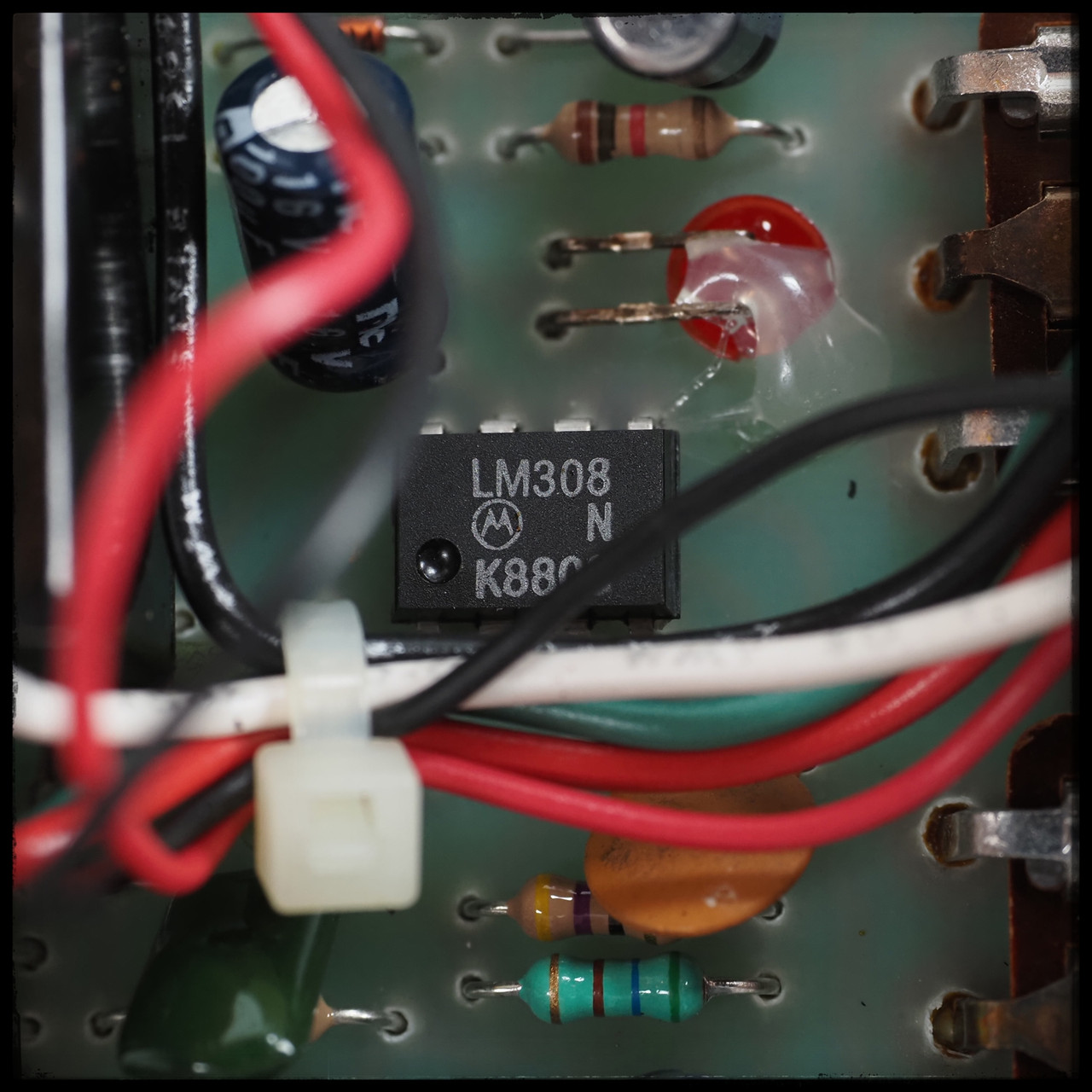 ProCo Rat 2 Distortion - '88-89 Woodcutter LM308N (Made in the