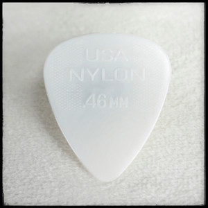 Jim Dunlop NYLON STANDARD PICK .46MM (12 Pack) Jim Dunlop NYLON STANDARD PICK .46MM (12 Pack)
