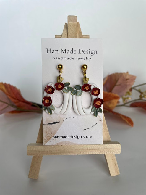 White Floral Pumpkin Dangles White Floral Pumpkin Dangles