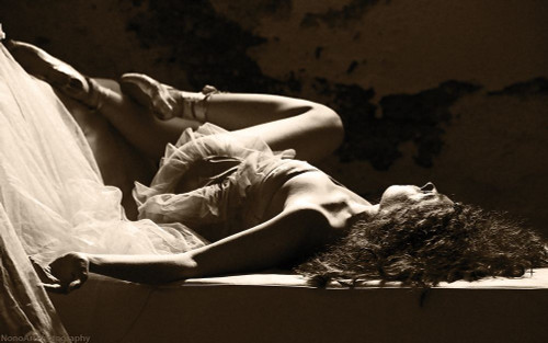 Sipos Judit Dopo la II Ballet. fotografia cm73X118 Immagine su CARTA TELA PANNELLO CORNICE Orizzontale