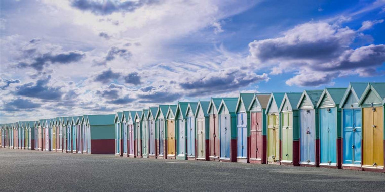 Frank Assaf cabine colorate in una fila Costiero cm77X155 Immagine su CARTA TELA PANNELLO CORNICE Orizzontale