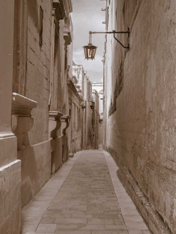 Frank Assaf Via stretta nella città di Mdina, Malta Vintage ? cm82X61 Immagine su CARTA TELA PANNELLO CORNICE Verticale