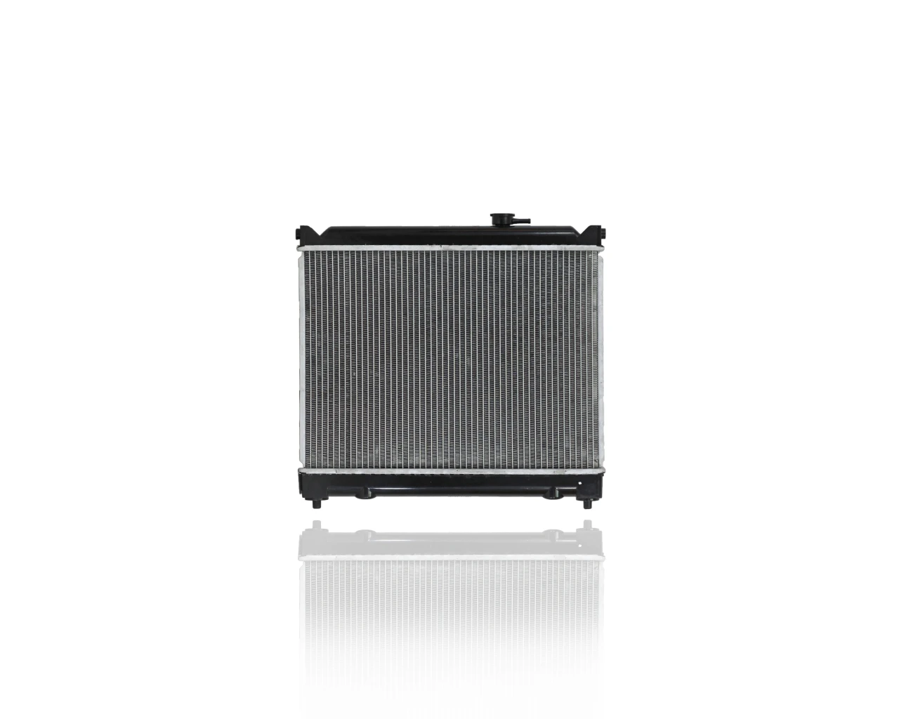 26348459 Radiator For 1330 89-98 Suzuki Sidekick, 89-95 Chevrolet Tracker Manual ...