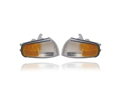 Cornering Light Assembly - Compatible/Replacement for '95-96 Toyota Camry - Pair, Left Driver + Right Passenger Set - 8161006020, 8162006020 Cornering Light Assembly - Compatible/Replacement for '95-96 Toyota Camry - Pair, Left Driver + Right Passenger Set - 8161006020, 8162006020