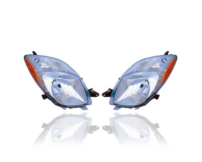 Headlight - Compatible/Replacement for '07-08 Toyota Yaris Hatchback - Halogen - Pair, Left Driver + Right Passenger Set - 8113052611, 8117052601 - CAPA