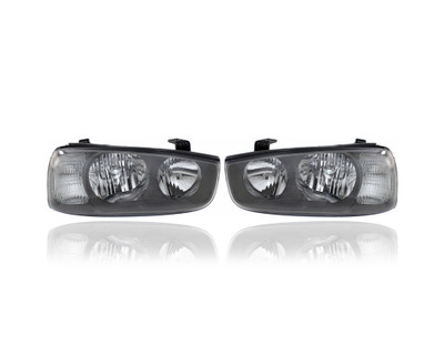 Headlight Assembly - Compatible/Replacement for '01-03 Hyundai Elantra - Halogen - Pair, Left Driver + Right Passenger Set - 921022D150, 921012D150 Headlight Assembly - Compatible/Replacement for '01-03 Hyundai Elantra - Halogen - Pair, Left Driver + Right Passenger Set - 921022D150, 921012D150