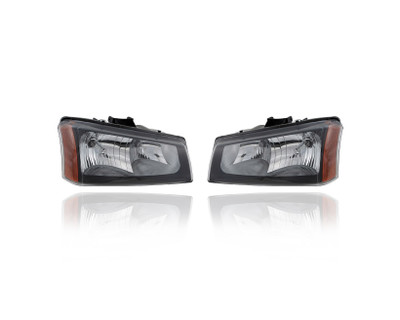 Headlight Assembly For 05-07 Chevrolet Silverado, 05-06 Avalanche - Without Body Cladding, Both Pair Left and Right Set - 10396912, 10396913 Headlight Assembly For 05-07 Chevrolet Silverado, 05-06 Avalanche - Without Body Cladding, Both Pair Left and Right Set - 10396912, 10396913