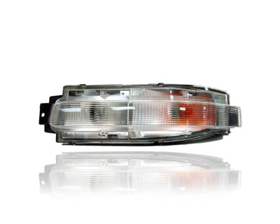 Tail Light Assembly - Compatible/Replacement for '03-06 Nissan 350z - Lower - Right Hand - Passenger - 26550CD085 Tail Light Assembly - Compatible/Replacement for '03-06 Nissan 350z - Lower - Right Hand - Passenger - 26550CD085