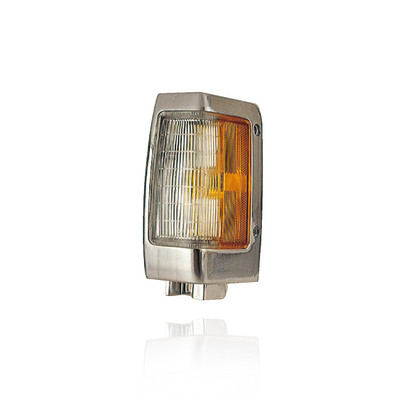Cornering Light Assembly For 90-97 Nissan Hardbody (Exclude Pathfinder) - Left Hand / Driver, Chrome - B611588G00 Cornering Light Assembly For 90-97 Nissan Hardbody (Exclude Pathfinder) - Left Hand / Driver, Chrome - B611588G00