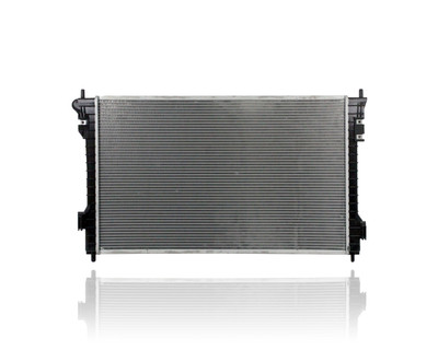Radiator For 13307 Dec'13-19 Ford Taurus 2.0L/SHO, 13-19 Taurus-Police, 13-16 Lincoln MKS 3.5L - Without External Oil Cooler, Plastic Tank Aluminum Core, 1-Row - EG1Z8005B