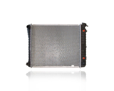 Radiator For 93 Chevrolet GMC Van G-Series V6 4.3L - Without Engine Oil Cooler - Plastic Tank Aluminum Core - 52461603