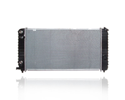Radiator For 94-95 Chevrolet S10 S15 Sonoma Jimmy Blazer Manual Transmission V6 4.3L - With Engine Oil Cooler - Plastic Tank Aluminum Core - 52462549