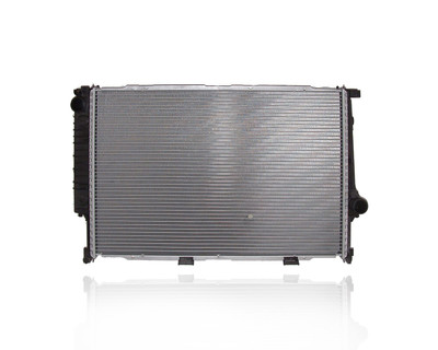Radiator For 93-95 BMW 5-Series 530i - Plastic Tank Aluminum Core - Without Internal-Transmission Oil Cooler - 17111702453