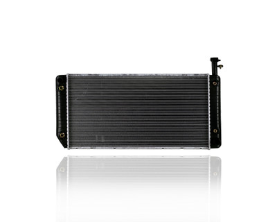 Radiator For 2866 05-08 Chevrolet Express GMC Savana 8 Cylinder 4.8/6.0L - Plastic Tank Aluminum Core Radiator For 2866 05-08 Chevrolet Express GMC Savana 8 Cylinder 4.8/6.0L - Plastic Tank Aluminum Core