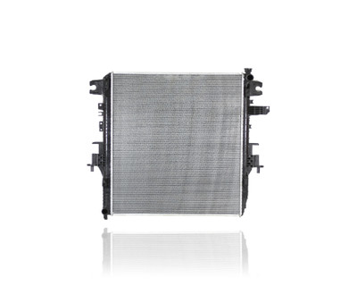 Radiator Fit/For 13595 11-13 Infiniti QX56, 14-22 QX80, 17-22 Nissan Armada - Plastic Tank Aluminum Core