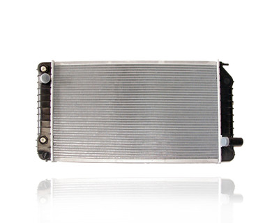Radiator For 92-93 Chevrolet Beretta Corsica Oldsmobile Achieva Pontiac Grand Am Buick Skylark 2.2/2.3/3.1L - Plastic Tank Aluminum Core - 52458320