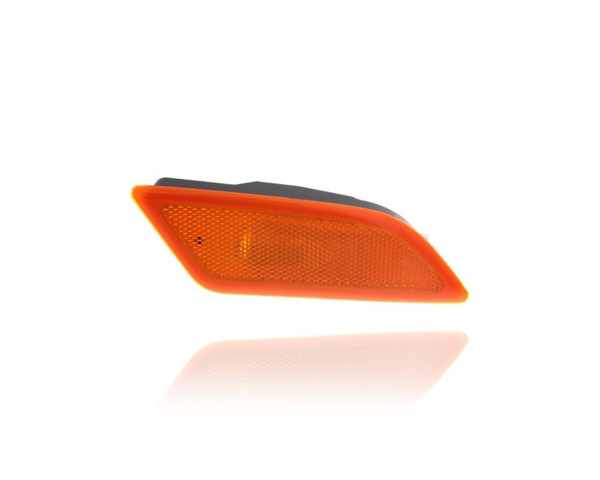 Side Marker Light - Compatible/Replacement for '12-14 Mercedes-Benz C-Class Sedan (Exclude C63) - Right Hand - Passenger - 2049067401 - CAPA