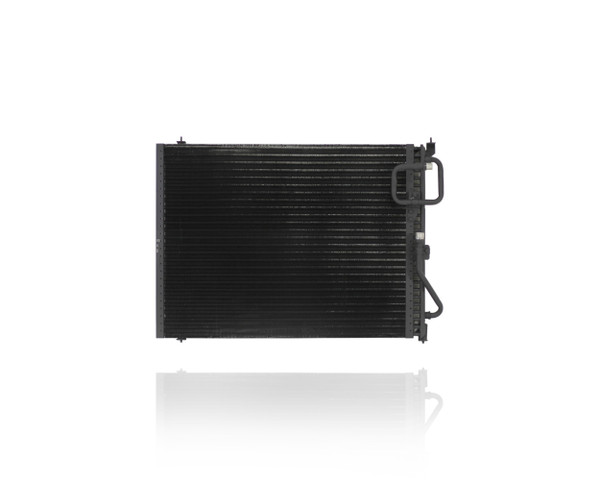 A/C Condenser For 4089 90-91 Volvo 740, 88-90 760, 91-91 Volvo 940 960 - 13887377