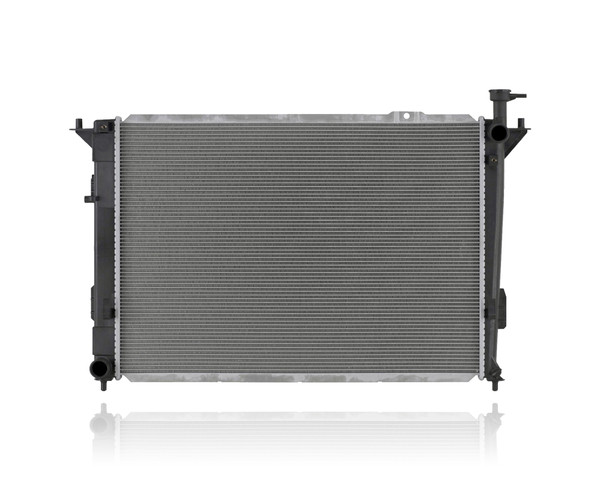 Radiator For 13382 13-19 Hyundai Santa Fe 2.4L, 11-15 Kia Sorento 3.3L - Plastic Tank, Aluminum Core