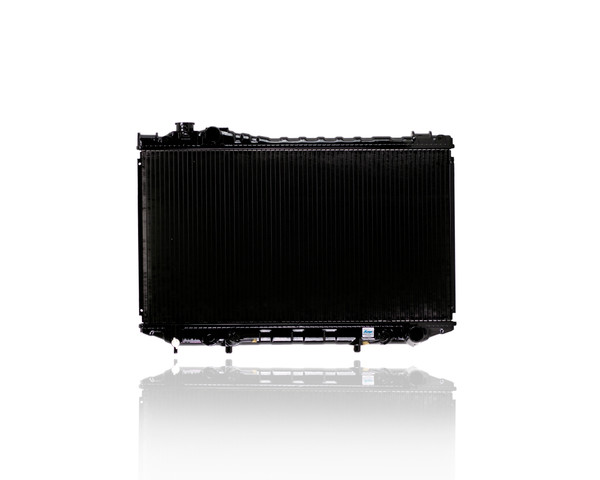 Radiator For 1947 85-88 Toyota Cressida Automatic 6Cy 2.8L - Plastic Tank, Copper Brass Core, 2-Row - 1640070120