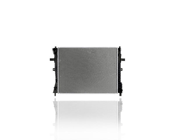 Radiator For 2610 03-05 Ford Crown Victoria Lincoln Town Car Grand Marquis, 03-04 Marauder Automatic Transmission - Plastic Tank Aluminum Core