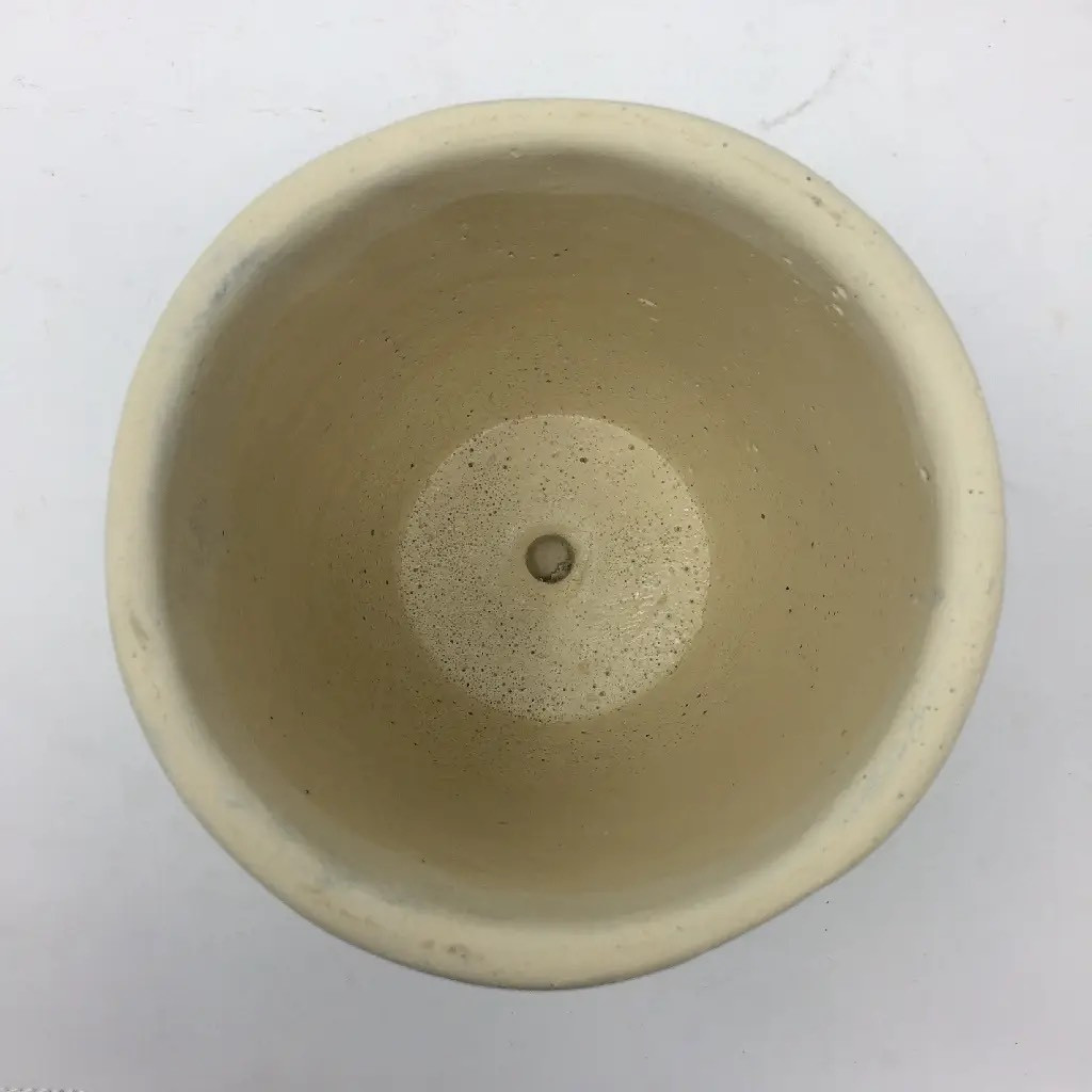 bottom of pot