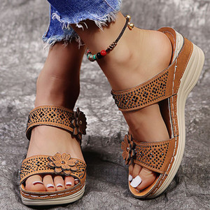 Lucyever Crystal Thick Sole Slippers for Women Summer Flower Wedges Sandals Woman 2022 Non Slip Beach Shoes Ladies Plus Size 43 Lucyever Crystal Thick Sole Slippers for Women Summer Flower Wedges Sandals Woman 2022 Non Slip Beach Shoes Ladies Plus Size 43