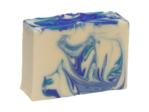 Eucalyptus Mint Soap, Perfect for that pick me up at the start of the day, or after sport. An invigorating blend of Peppermint, Eucalyptus and Spearmint oils.