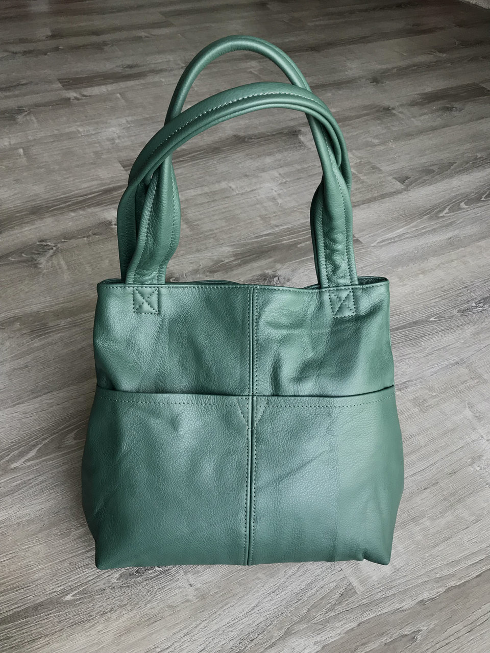 Green Leather Shoulder Bag with Pockets, Fashion Bags, Cloe Fgalaze