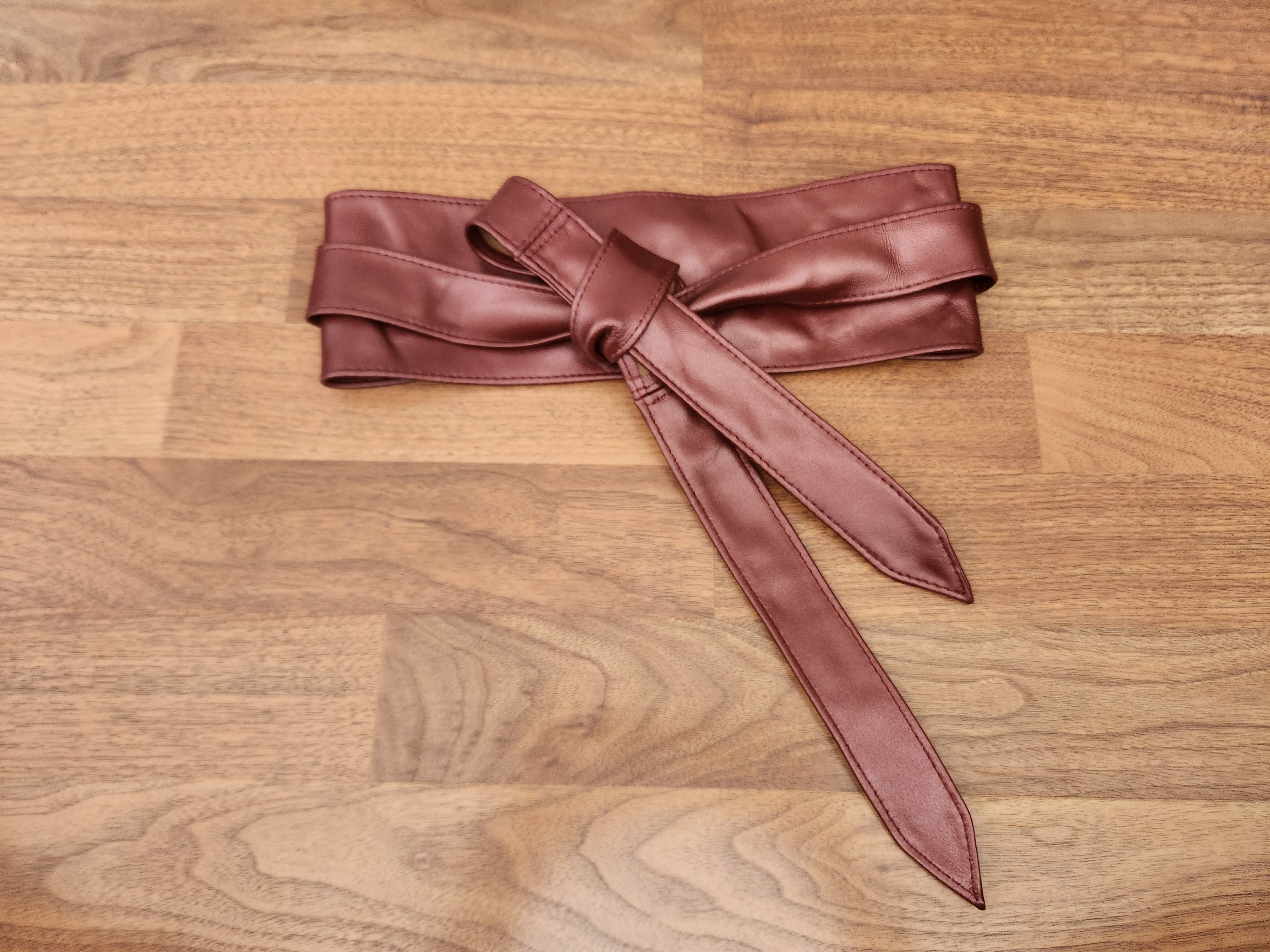 【美品】Elegant Chocolate Brown Ribbon Belt Ribbon Belt: Brown & Navy – Henry & Company