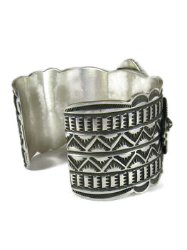 White Buffalo Cuff Bracelet by Andy Cadman (BR8410)