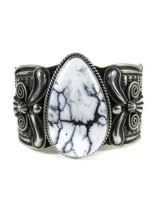White Buffalo Cuff Bracelet by Andy Cadman (BR8410)