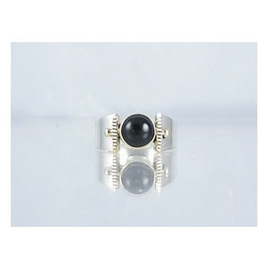 Orix Silver 14k Gold & Silver Onyx Size 7 - Southwest Silver Gallery