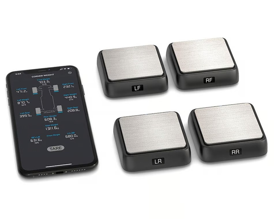 SkyRC Corner Weight Scale System w/4 Scales & Display Hub