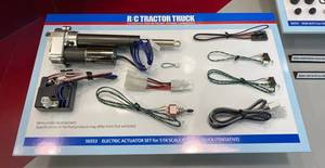 Electric Actuator Set: FH16 Globetrotter 750 8x4 Tow Truck