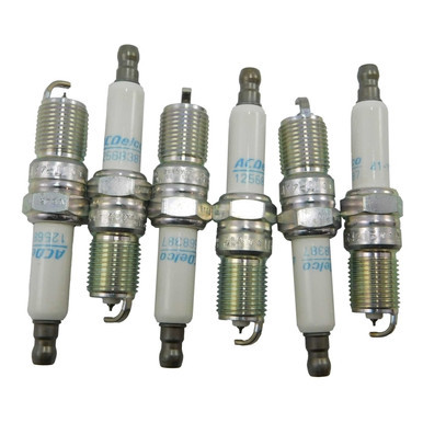 Volvo Penta 21513423 Spark Plug Kit - 6 Plugs / 3858997