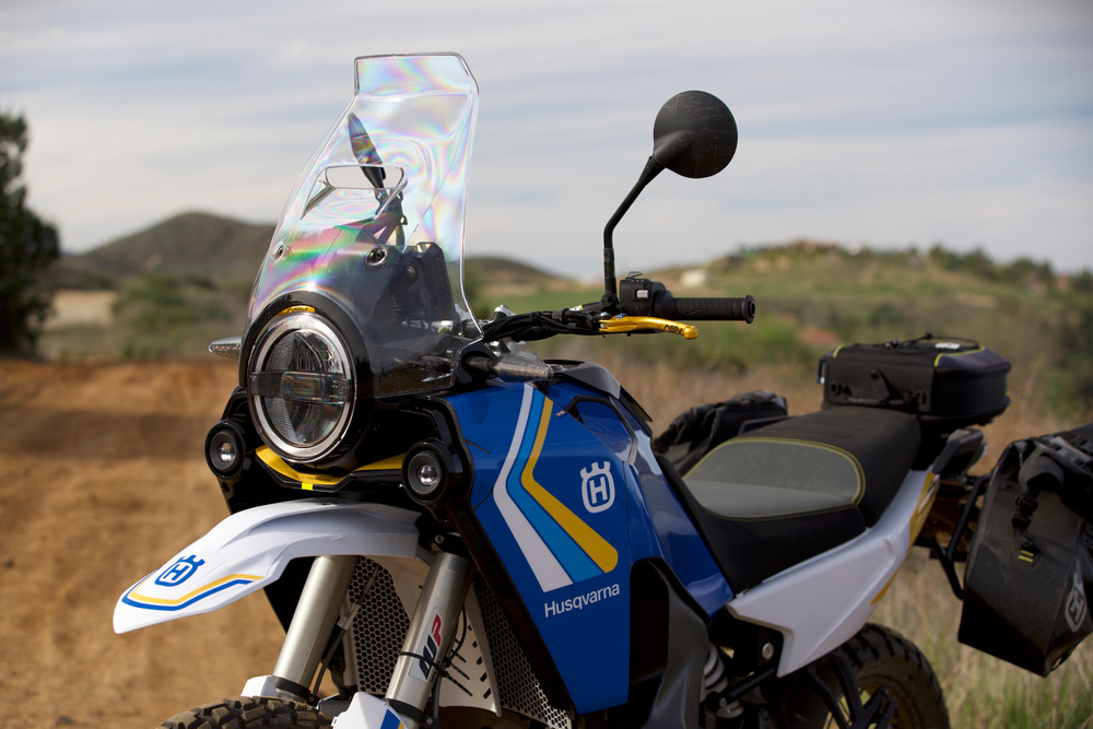 Dirtbike Magazine Takes a Spin on the Norden 901 with ASV C5 Levers