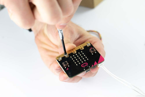 ElecFreaks micro:bit Basic Kit, Ages 12+ | HST